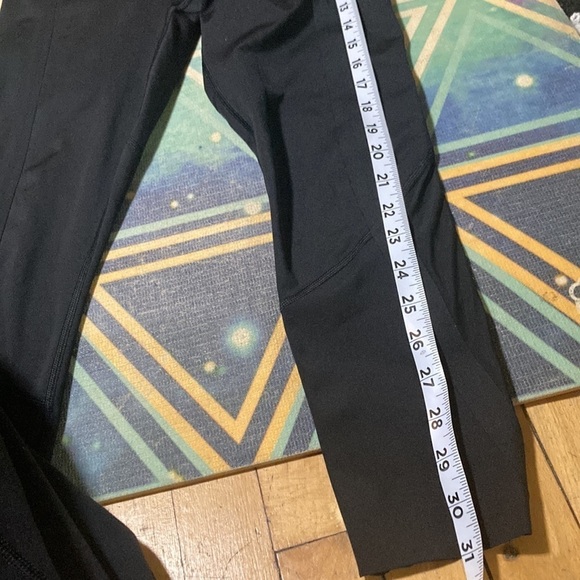 Athleta High Gear 7/8 Tight-Black - Picture 7 of 7